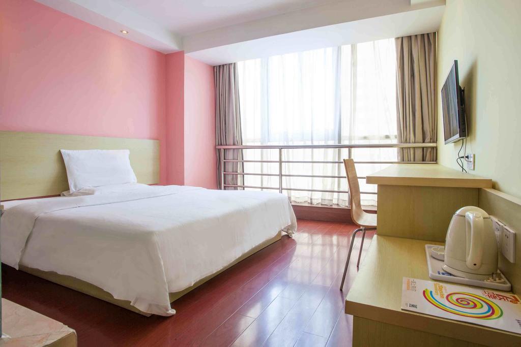 7Days Inn Changsha Wuyi Avenue Yunajialing Metro Station Phòng bức ảnh